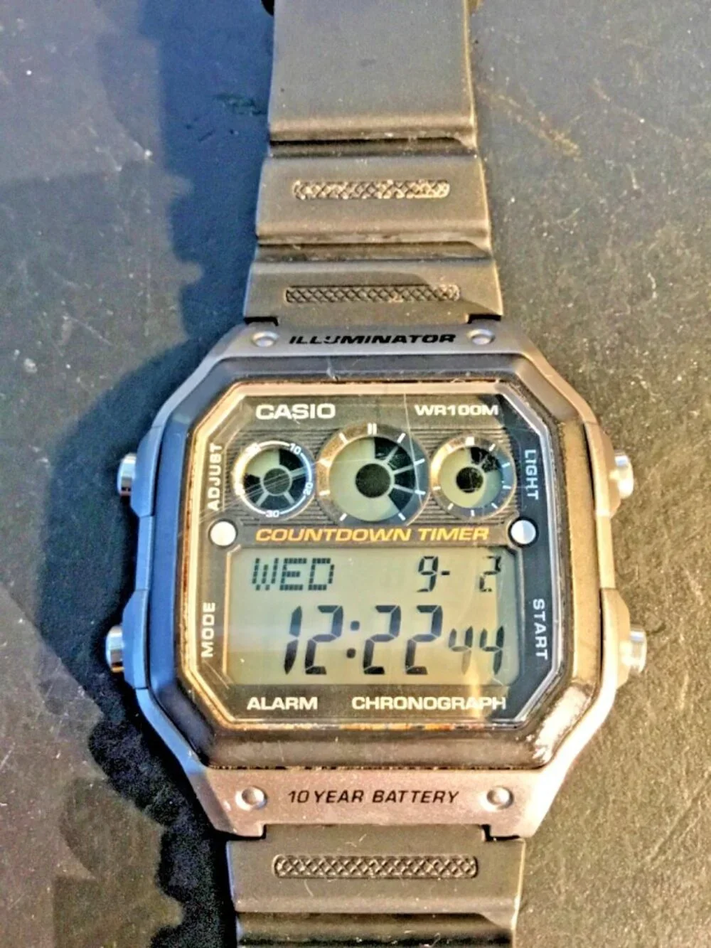 Casio AE-1300W Digital Sport Watch WR100 9 Timer Alarm Chrono=new battery